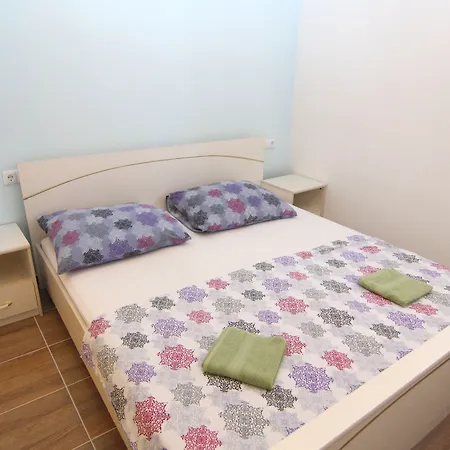 Apartamento Ljubic Bosana