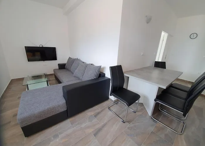 Ljubic Апартаменты