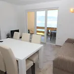 Ljubic Lägenhet