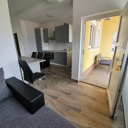 Apartament Ljubic Pag Town